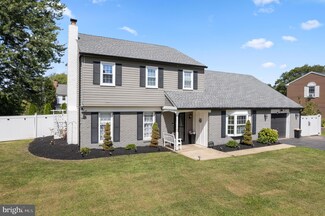 116 Village Green Ln, Dublin, PA 18917