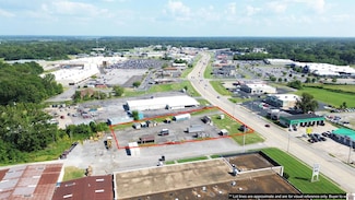 3050 Irvin Cobb Dr, Paducah, KY 42003