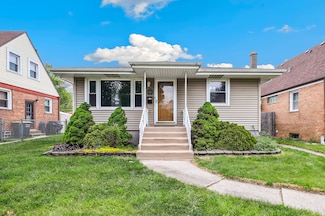 17708 Walter St, Lansing, IL 60438