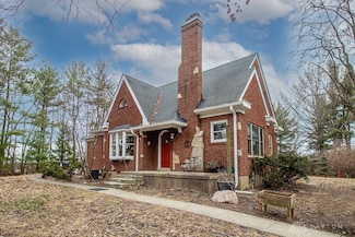 2227 Utica Rd, Lebanon, OH 45036