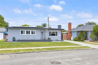 2829 Albury Ave, Long Beach, CA 90815