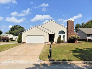 9203 E 95th St, Tulsa, OK 74133