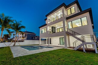 2832 W Vina Del Mar Blvd, Saint Pete Beach, FL 33706