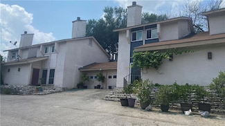 6900 Hart Ln Unit D, Austin, TX 78731
