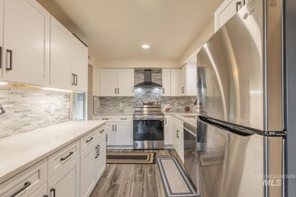 3719 S Gekeler Ln, Boise, ID 83706