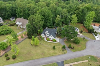 8915 Champion Ct, Ball Ground, GA 30107