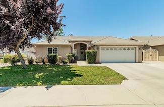 5783 N State St, Fresno, CA 93722