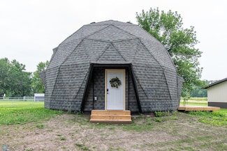 1758 108th Ave S, Moorhead, MN 56560