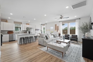 8212 Korat Vista, Godley, TX 76044