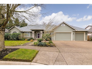 2910 Grand Cayman Dr, Eugene, OR 97408