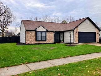135 E Quail Wood Ln, Westfield, IN 46074