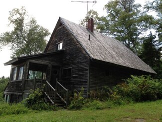 505 Peacham Pond Rd, Groton, VT 05046