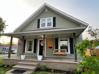 650 E Pearl St, Whiteland, IN 46184