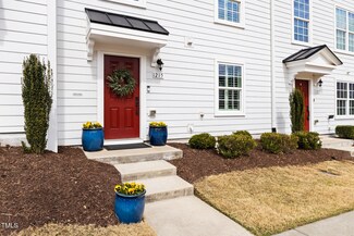 1215 Bradburn Dr, Durham, NC 27713