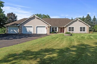 16455 Fortmann Cir NW, Anoka, MN 55303