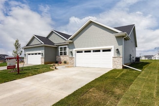 1932 Bowstring Dr, Marion, IA 52302