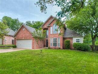 2424 Fernwood Dr, Edmond, OK 73034