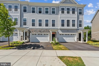 130 Livingston Ln, Exton, PA 19341