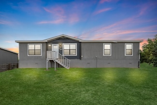 12424 Annette Rd, Angleton, TX 77515