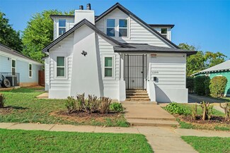 1209 E Jessamine St, Fort Worth, TX 76104