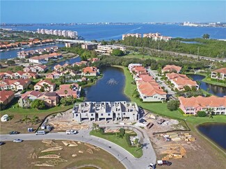 16 Franklin Ct S, Saint Petersburg, FL 33711