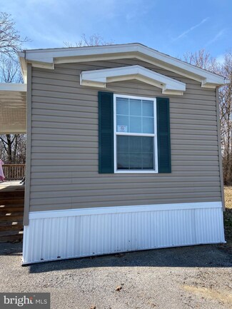 225 Edgewood Ave, Saint Thomas, PA 17252