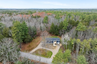 158 Lord Rd, Buxton, ME 04093