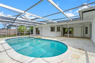 2370 NE 195th St, Miami, FL 33180