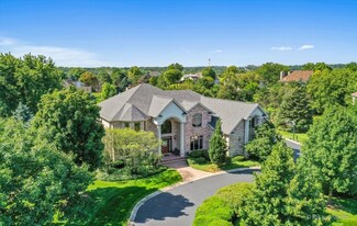 6 Brom Ct, Sleepy Hollow, IL 60118