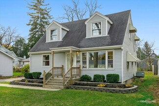 815 Schiller St, Elgin, IL 60123