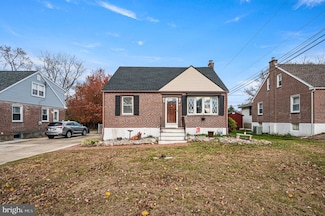 912 Edgewood Ave, Folsom, PA 19033