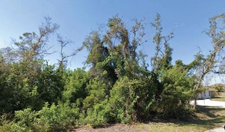 5788 Regent Rd, Venice, FL 34293