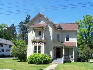 36 Hollister St, Dundee, NY 14837