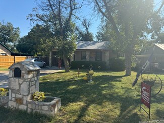 301 S 12th St, Junction, TX 76849