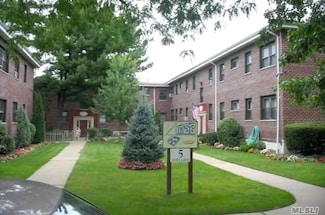 5 Adelaide St Unit B2, A1, Floral Park, NY 11001