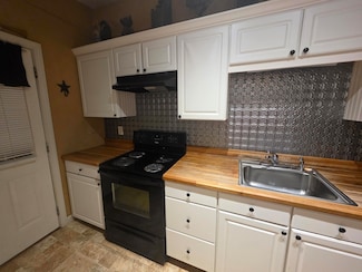 47 Congress St, Augusta, ME 04330