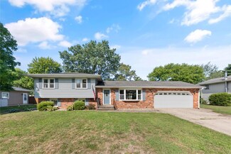 605 Dogwood Dr, Trail Creek, IN 46360