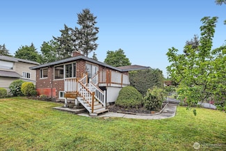 1204 S 229th St, Des Moines, WA 98198