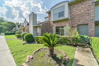 9345 Westwood Village Dr Unit 30, Houston, TX 77036
