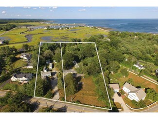23 Locke Rd, Rye, NH 03870
