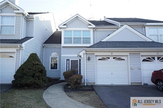 8 Vreeland Ct Unit 202, Sayreville, NJ 08872