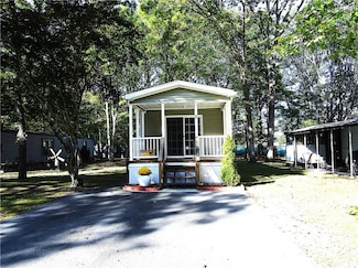 40 Leisure Way, Coventry, RI 02816