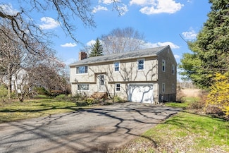 132 Ferry Rd, Salisbury, MA 01952