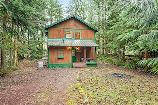 22014 Pinnacle Rd, Deming, WA 98244