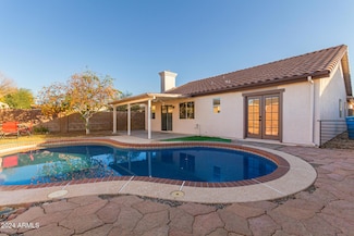 8402 W Monte Vista Rd, Phoenix, AZ 85037