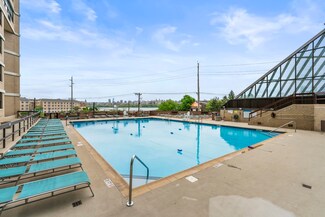 7004 Blvd E Unit 33A, Guttenberg, NJ 07093
