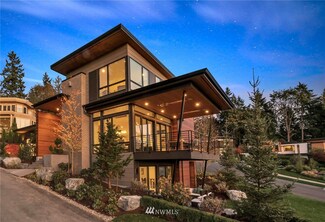 10429 NE 43rd St, Kirkland, WA 98033