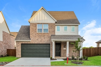 213 Holbeck Cir, Saginaw, TX 76179