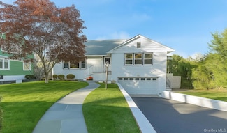 111 Farrington Ave, Sleepy Hollow, NY 10591