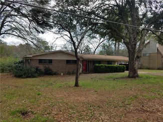 8813 Ruth Ave, Shreveport, LA 71108